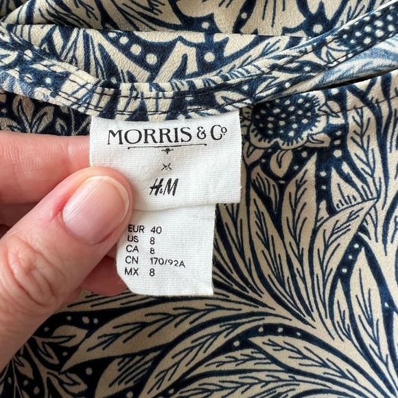 H&M x William Morris: Blue White Tunic Shift Dress: Size US 8 - Picture 6 of 7